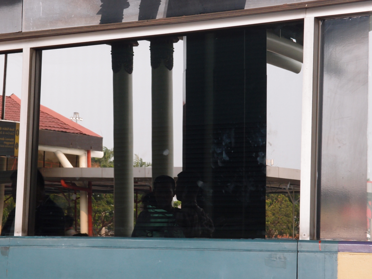 2015-10-08 Jakarta - Jakarta Airport (Video + Foto)